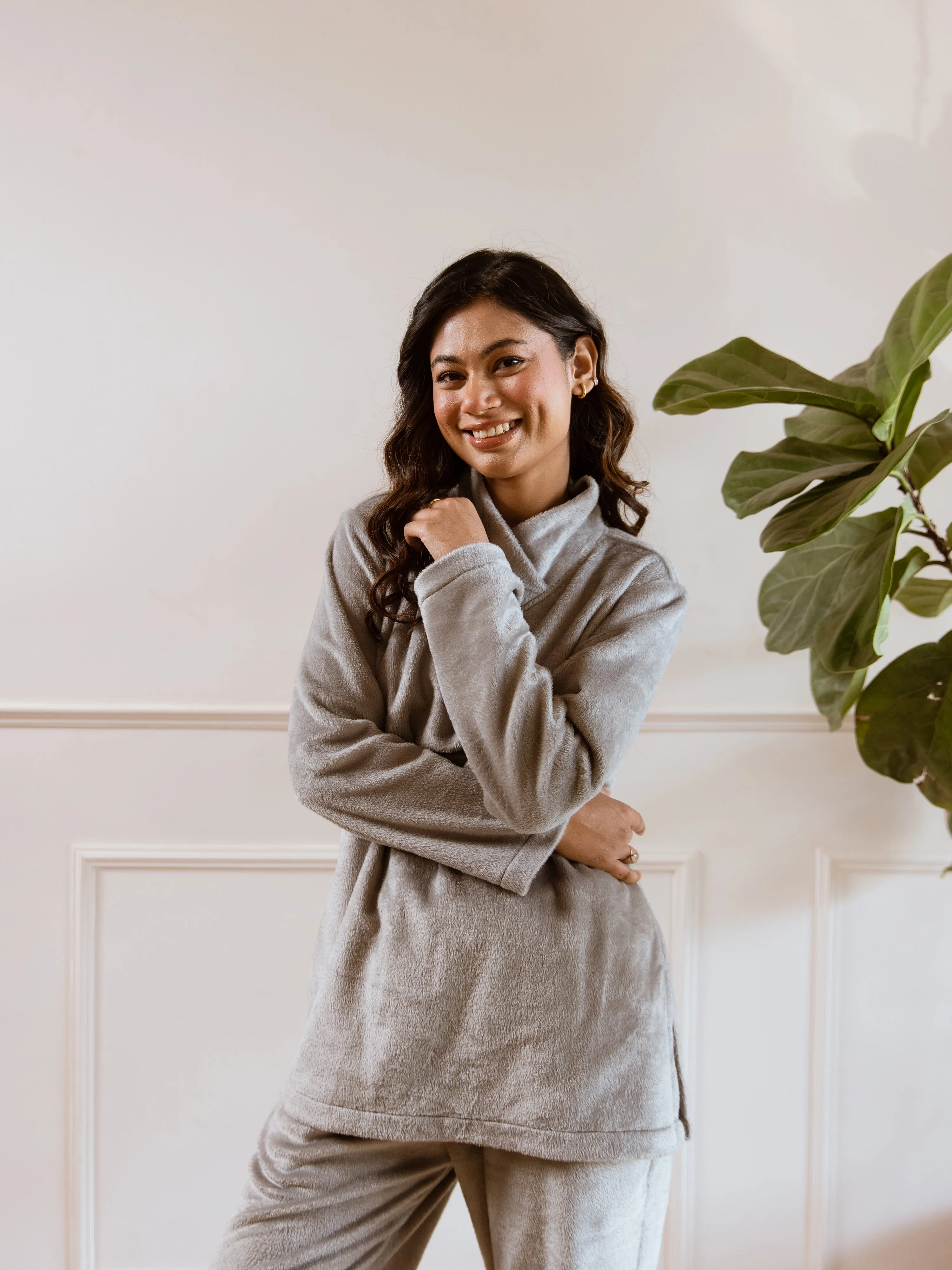 Cross Neck Super Soft Grey Woollen Set