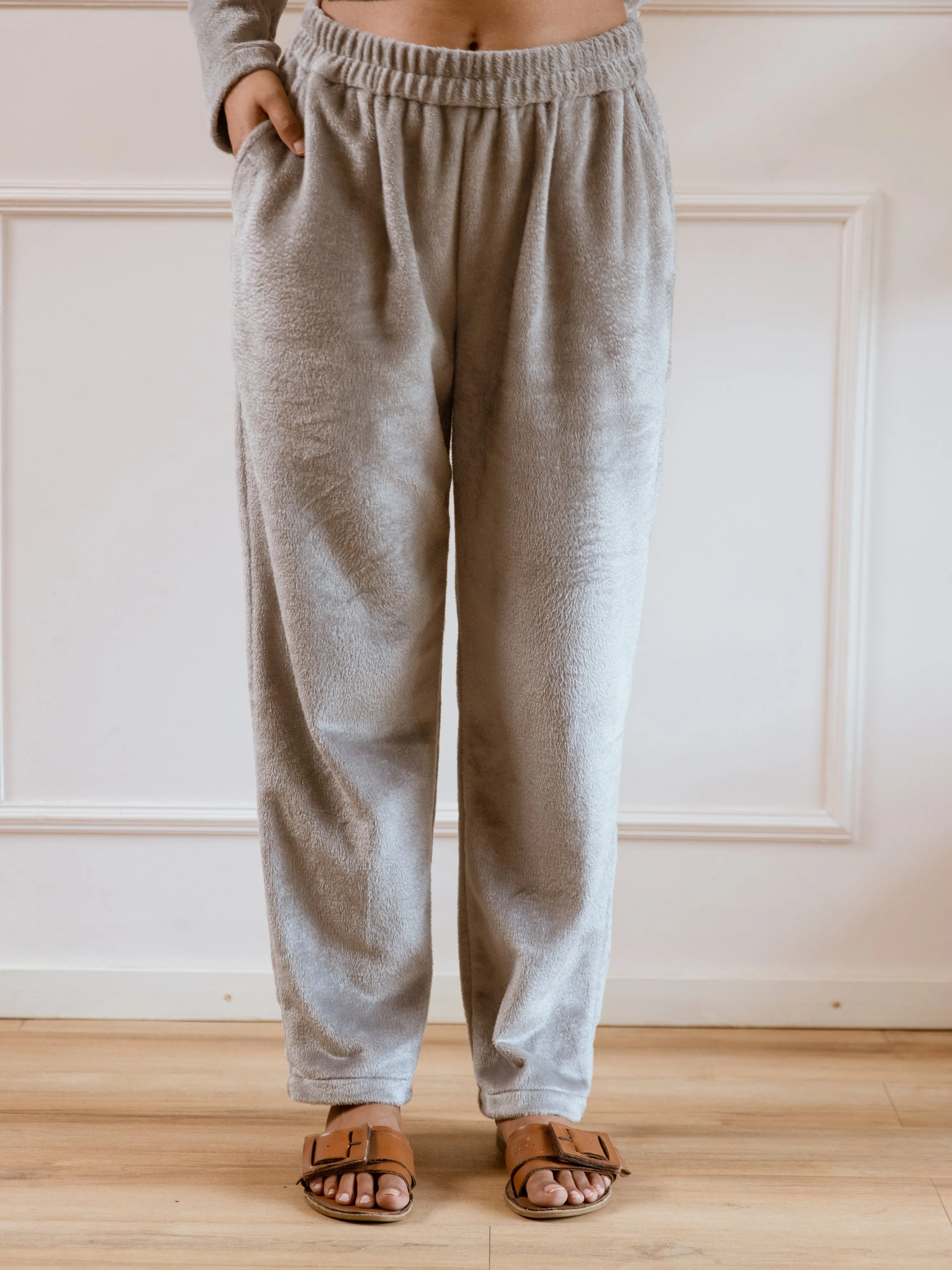 Cross Neck Super Soft Grey Woollen Set