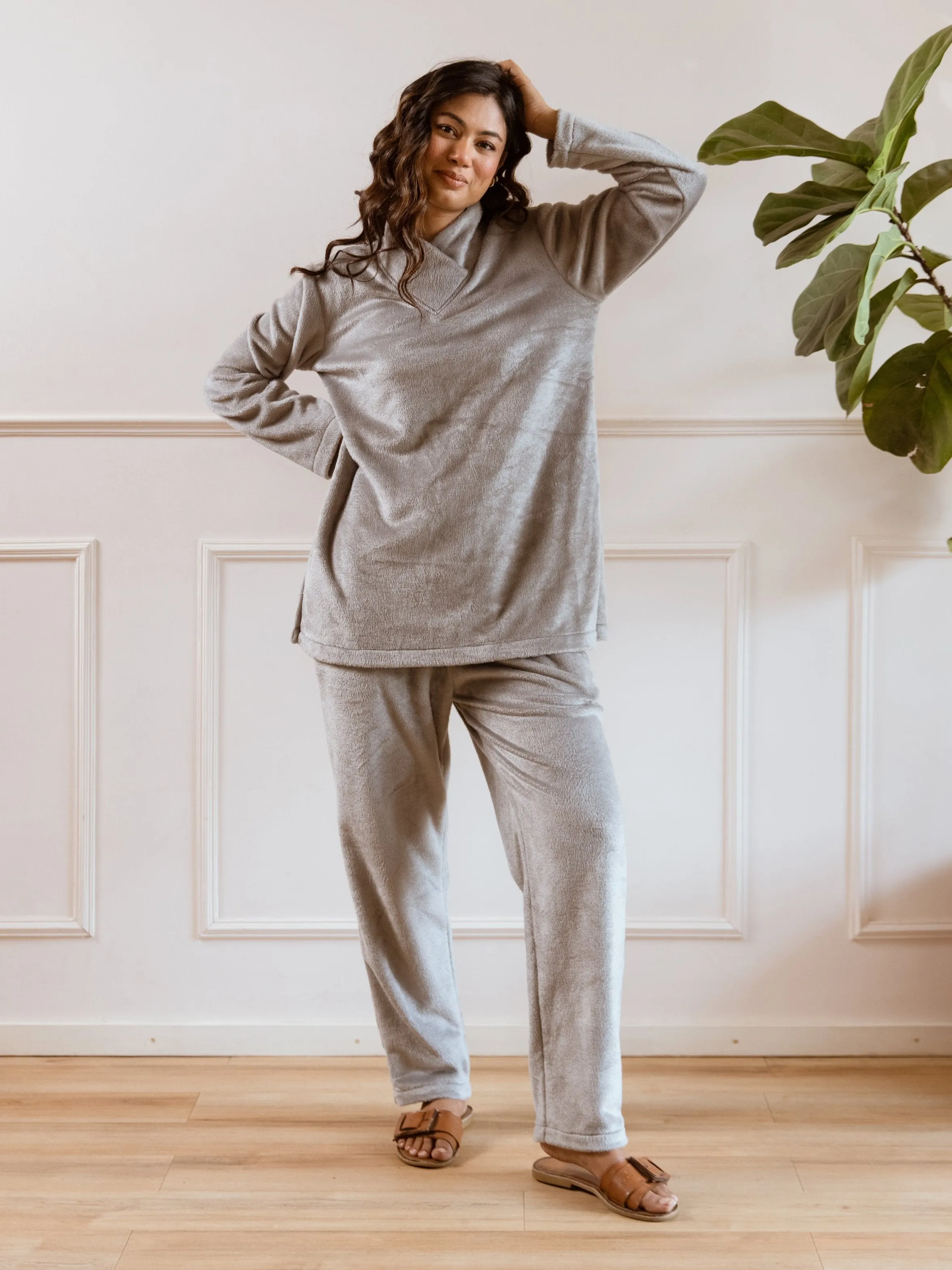 Cross Neck Super Soft Grey Woollen Set