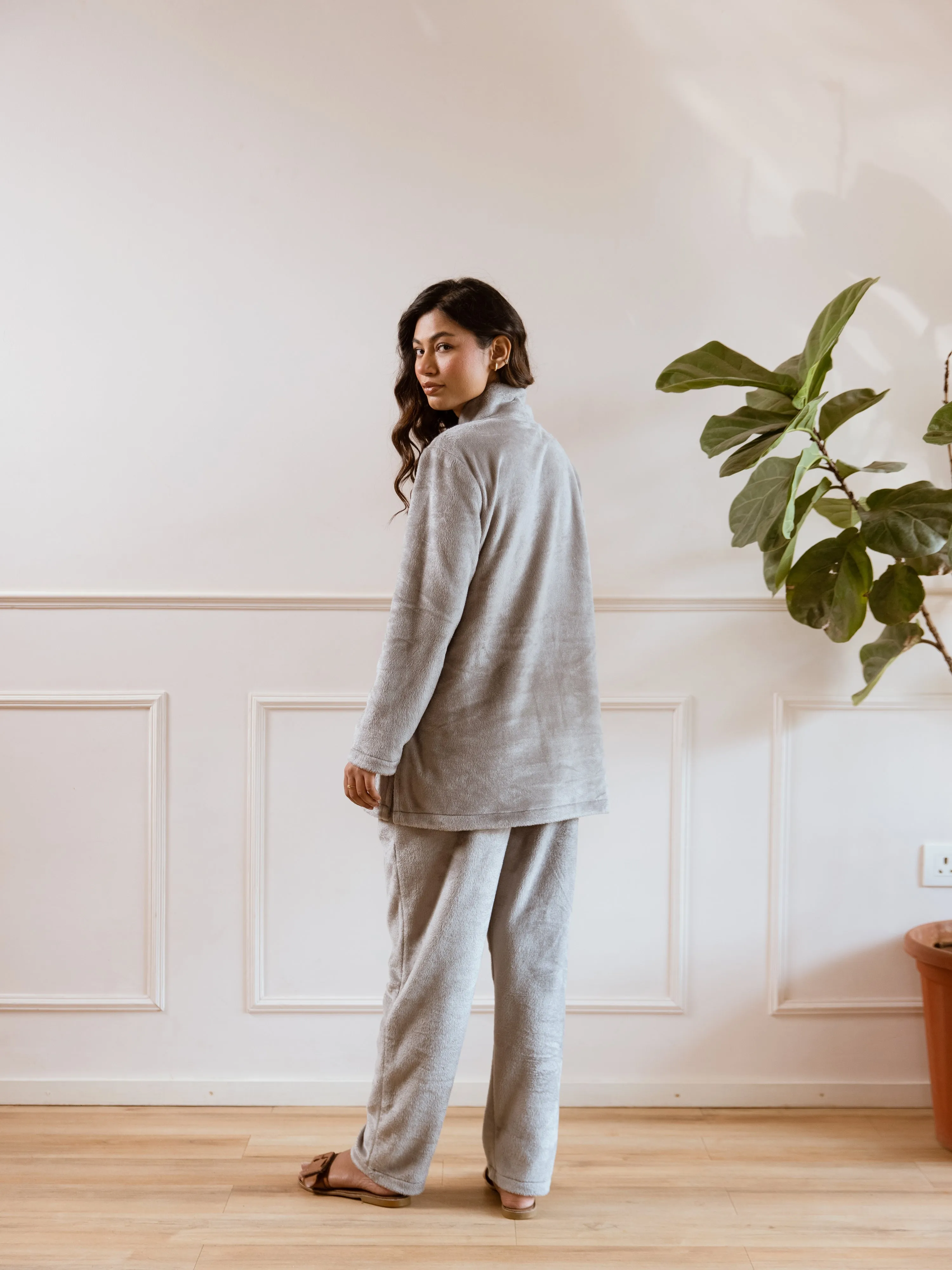 Cross Neck Super Soft Grey Woollen Set