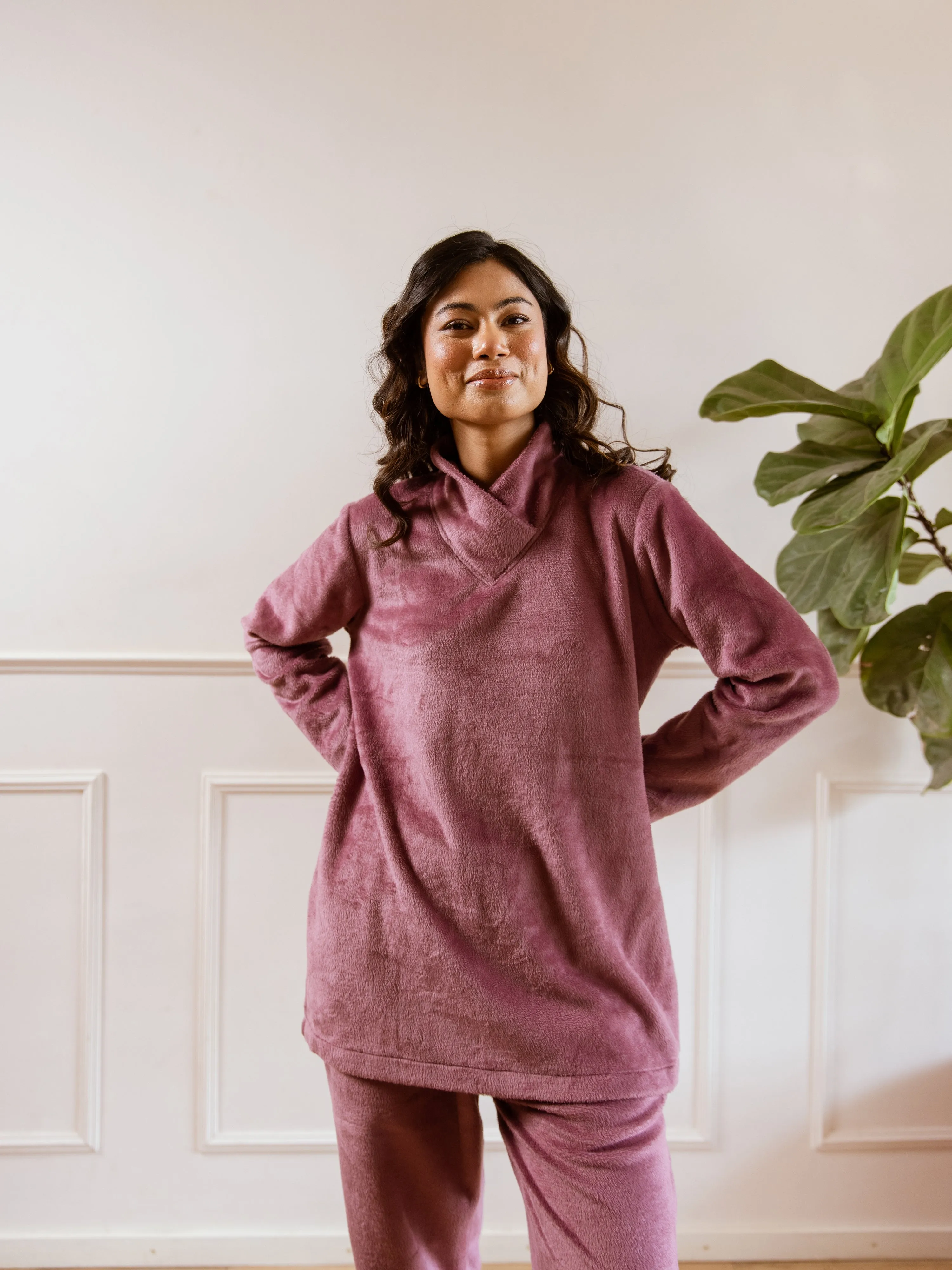 Cross Neck Super Soft Purple Woollen Set