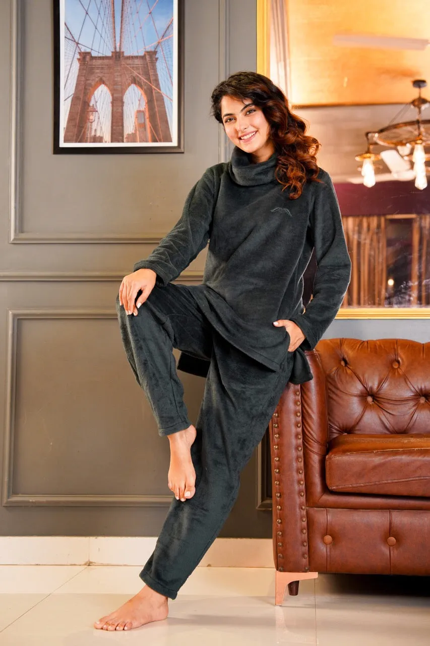 High Neck Super Soft Emerald Woollen Set