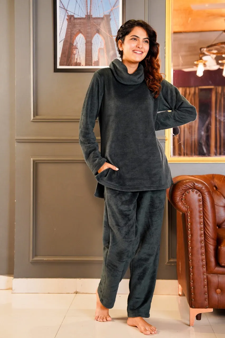 High Neck Super Soft Emerald Woollen Set