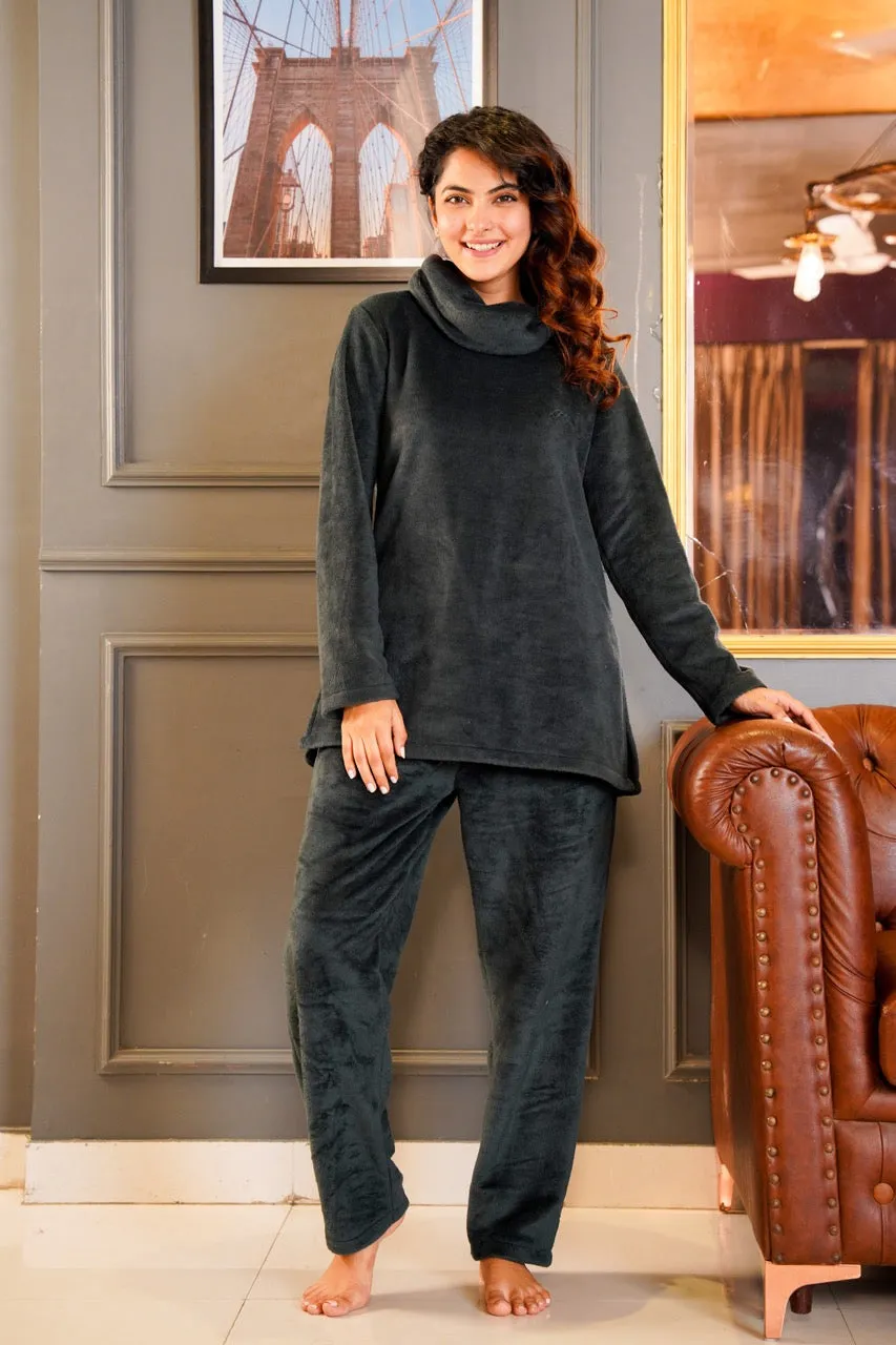 High Neck Super Soft Emerald Woollen Set